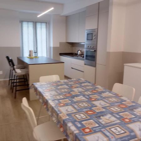 Cottage Poppy Al Mare Levanto Bagian luar foto