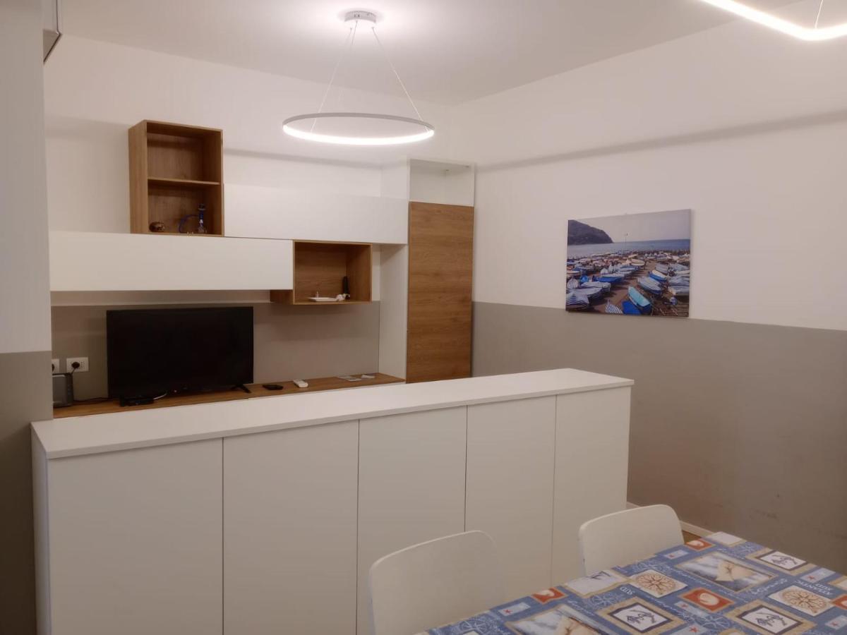 Cottage Poppy Al Mare Levanto Bagian luar foto
