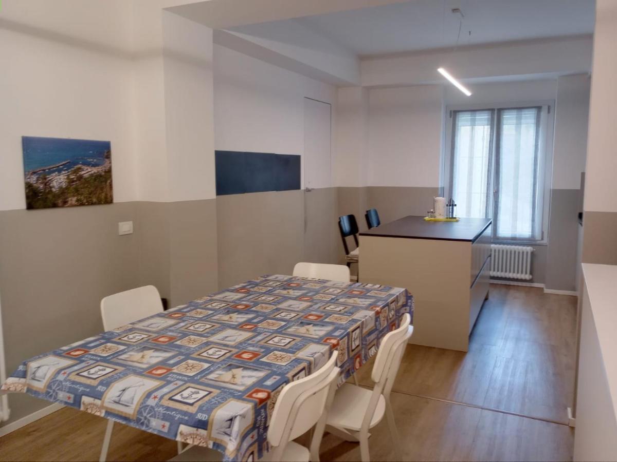 Cottage Poppy Al Mare Levanto Bagian luar foto